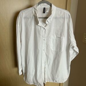 H&M Classic White Button-Down Shirt